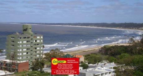 A 1 Cuadra Y Media De La Playa Mansa - Inmobiliaria Calipso