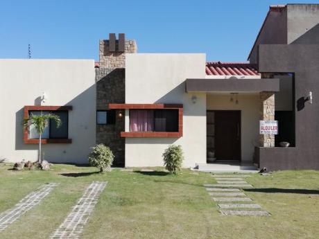 Bonita Casa En Alquiler