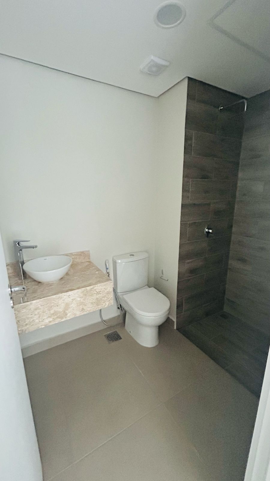 ALQUILO MONOAMBIENTE EN ZUBA 5 — foto 2