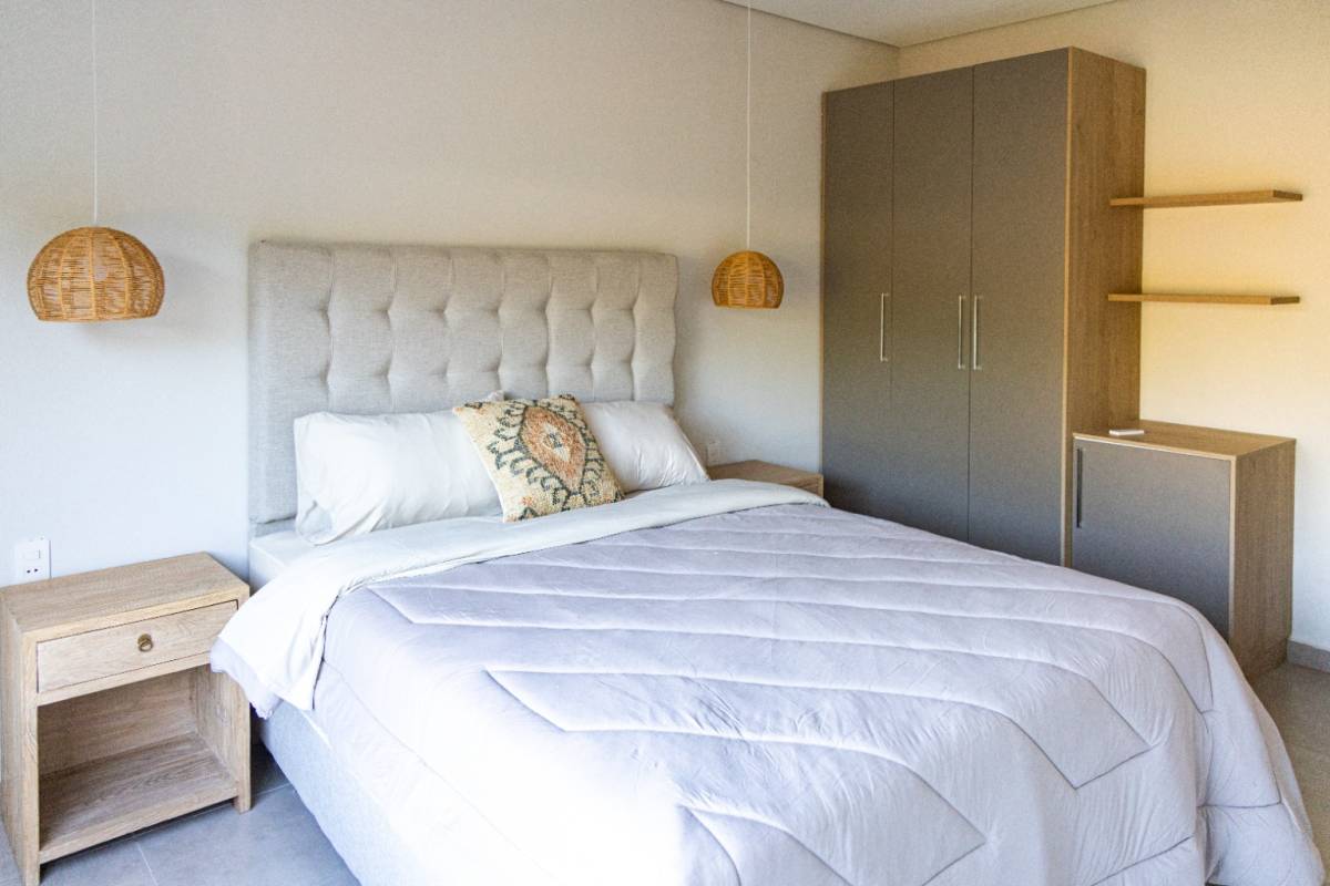 VENDO EXCLUSIVA CASA ESTILO MINIMALISTA  EN SAN BERNARDINO — foto 2