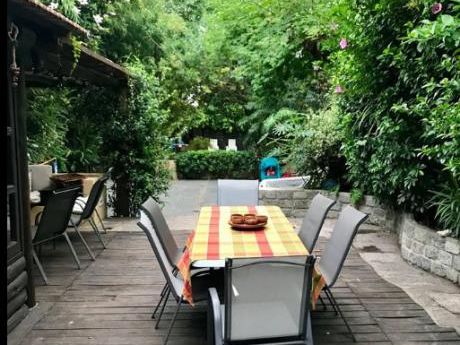 Exclusiva! Casa De Gran Metraje, Impecable.