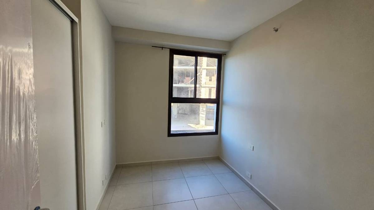 En Alquiler Dpto de 2 habitaciones en Boulevard Pinedo. — foto 3