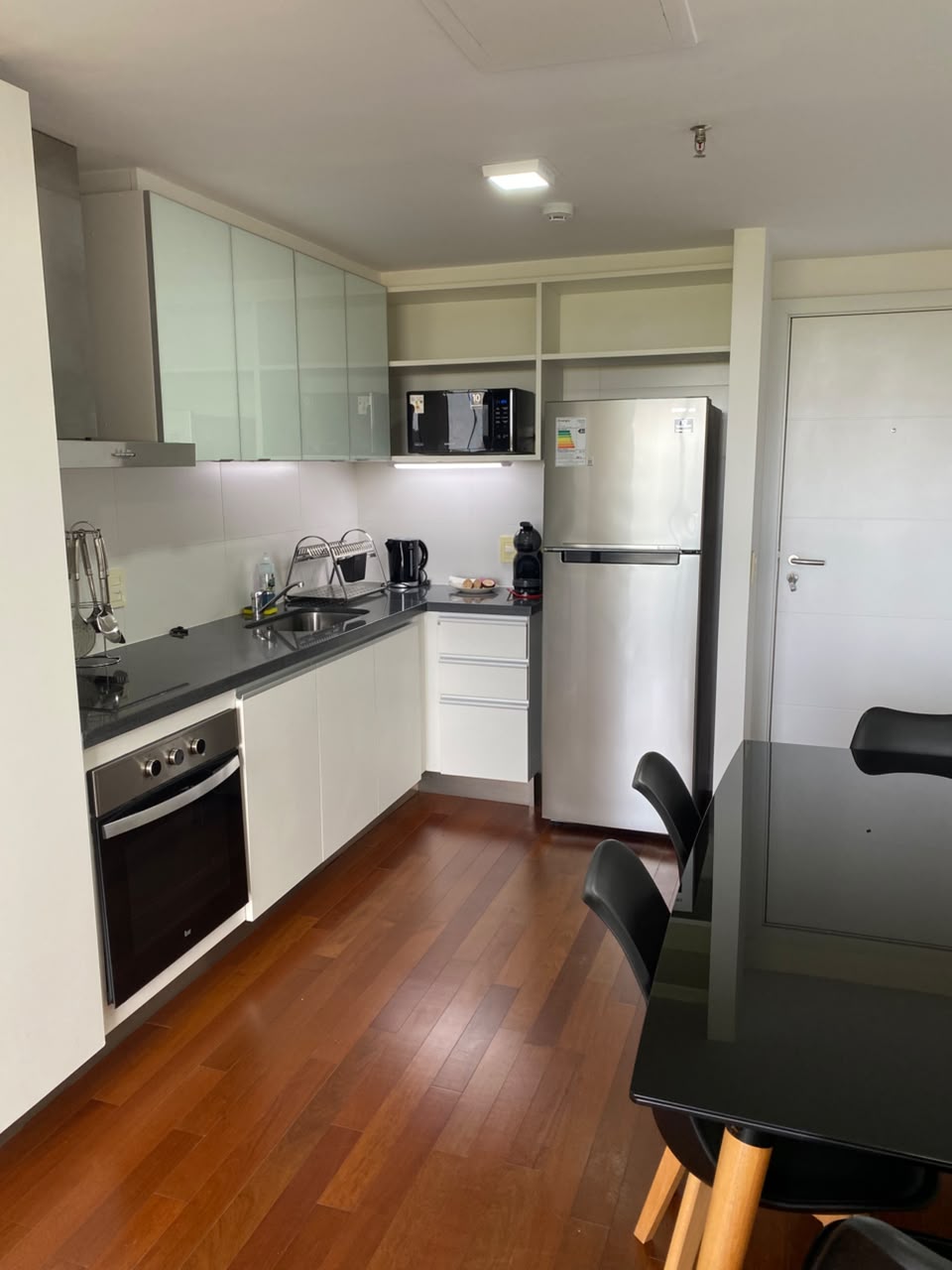 ALQUILER DPTO AMOBLADO DE 1 HABITACION ZONA EJE COORPORATIVO — foto 2