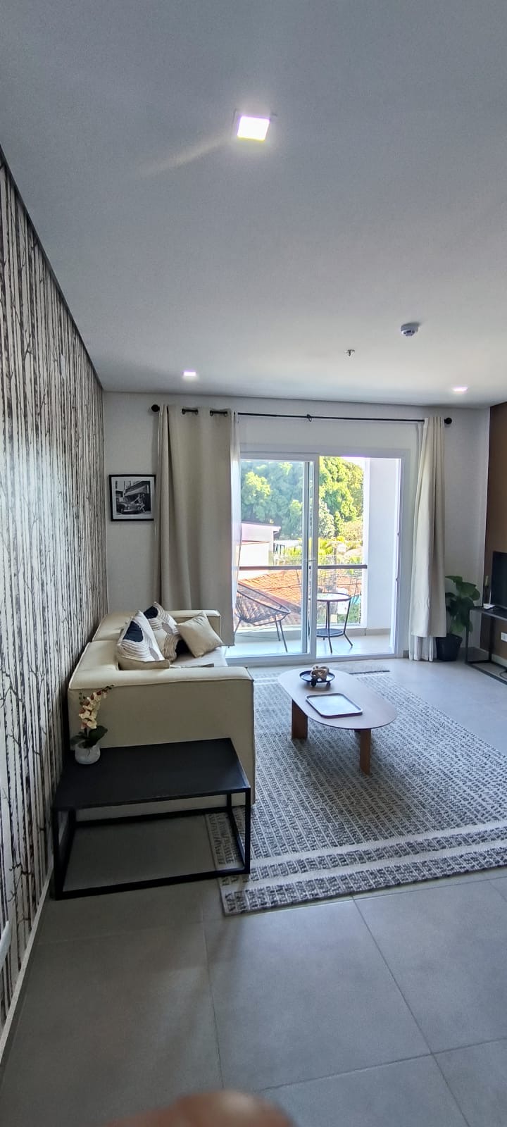 Alquilo departamento amoblado de 2 habitaciones en el barrio herrera Asuncion — foto 2