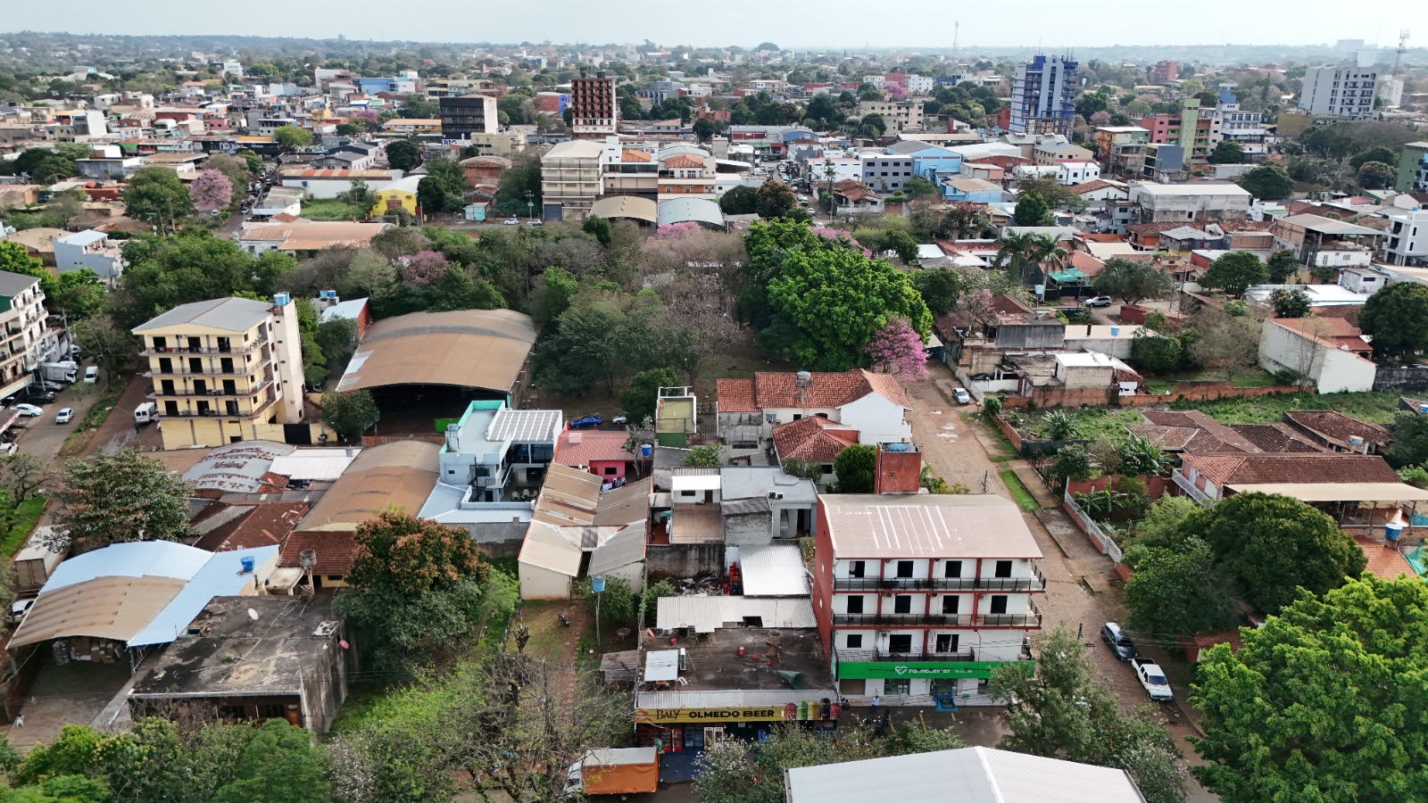 EN VENTA TERRENO COMERCIAL CON SALON — foto 2