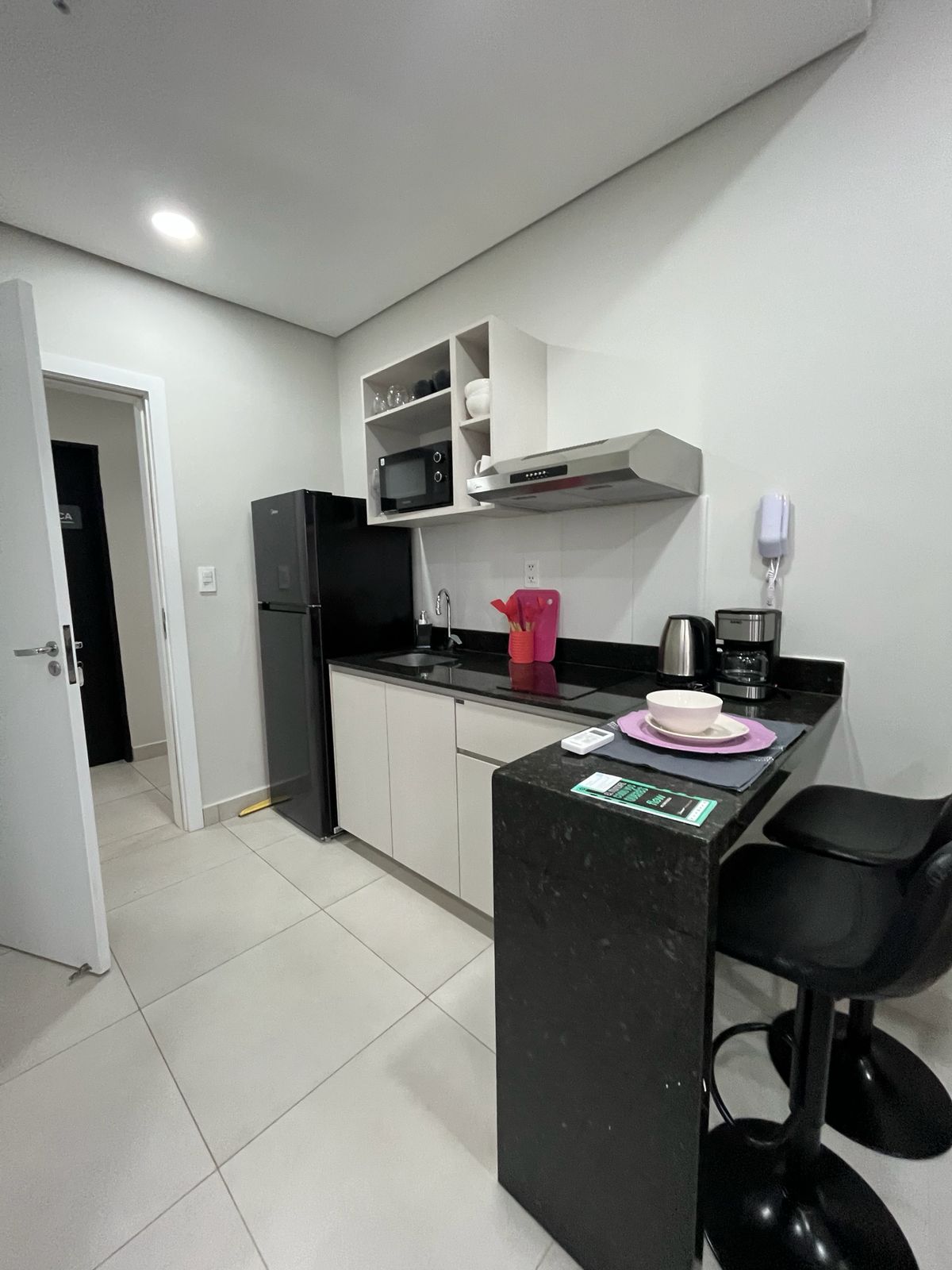 ALQUILO DEPARTAMENTO AMOBLADO EN LUQUE ZUBA 6 — foto 3