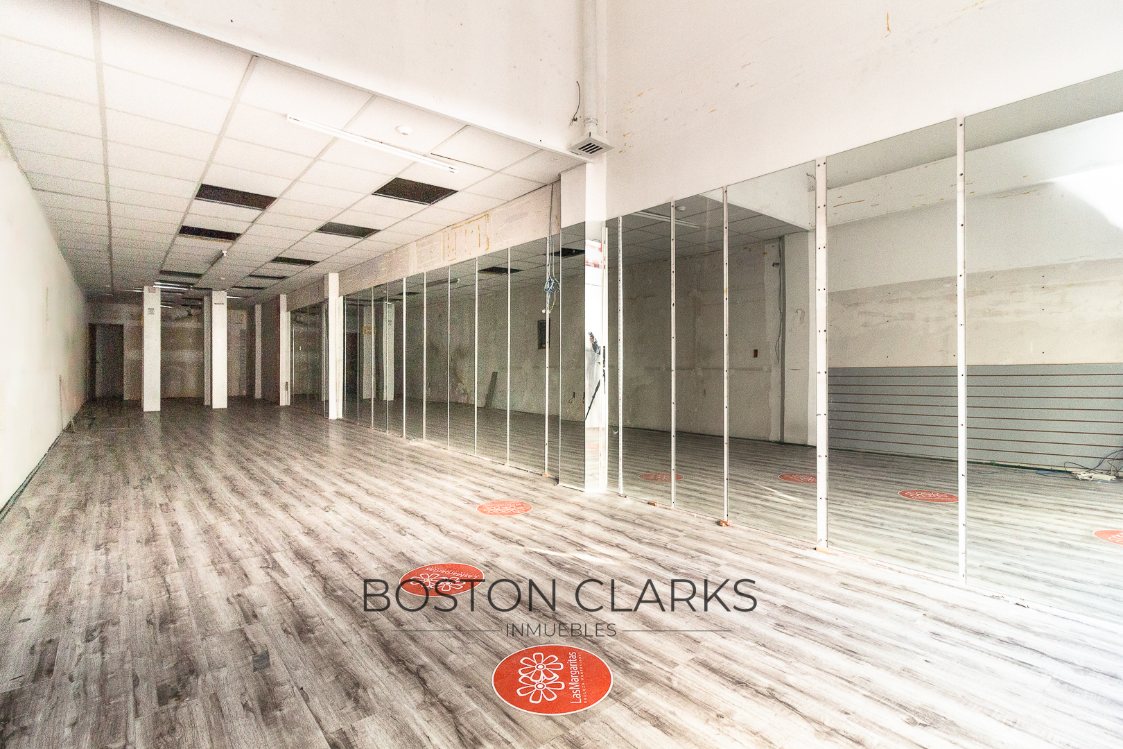 LOCAL COMERCIAL EN ALQUILER EN CENTRO
