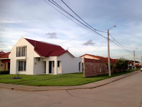 Hermosa Casa En Condominio Cerrado Para Tu Familia En Ciudad Del Este II