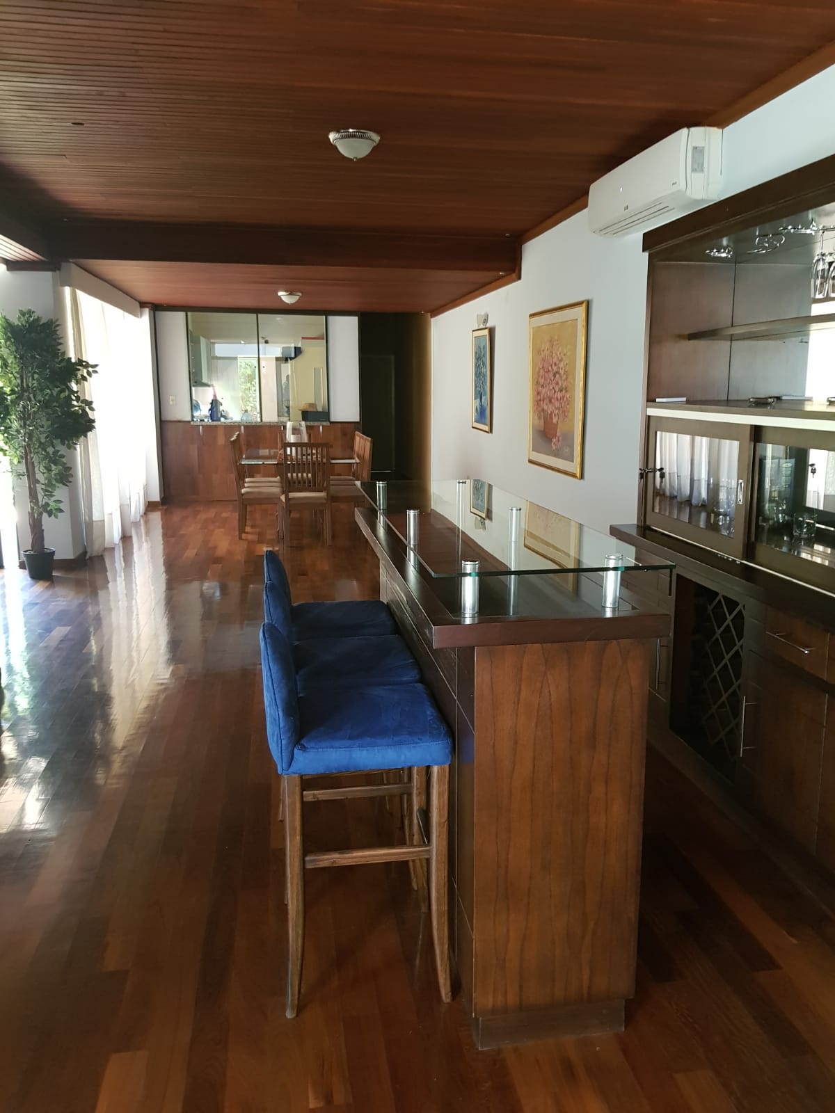 Hermosa y amplia casa amoblada — foto 2