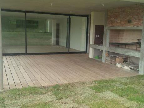 Casa A Estrenar En Cumbres De Carrasco