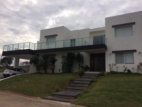 Casa De Lujo Colinas Del Urubo Sec La Cañada
