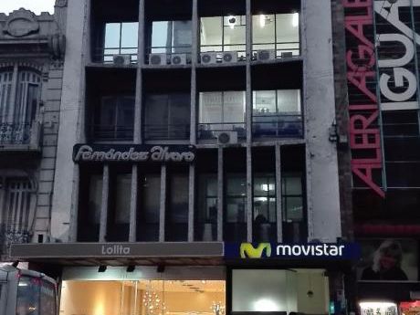 Excelente Oficina En El Centro 48 Mts A Nuevo