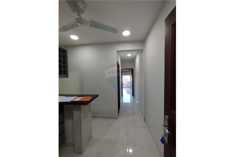 Departamento - Alquiler - Paraguay Central San Lorenzo — foto 2