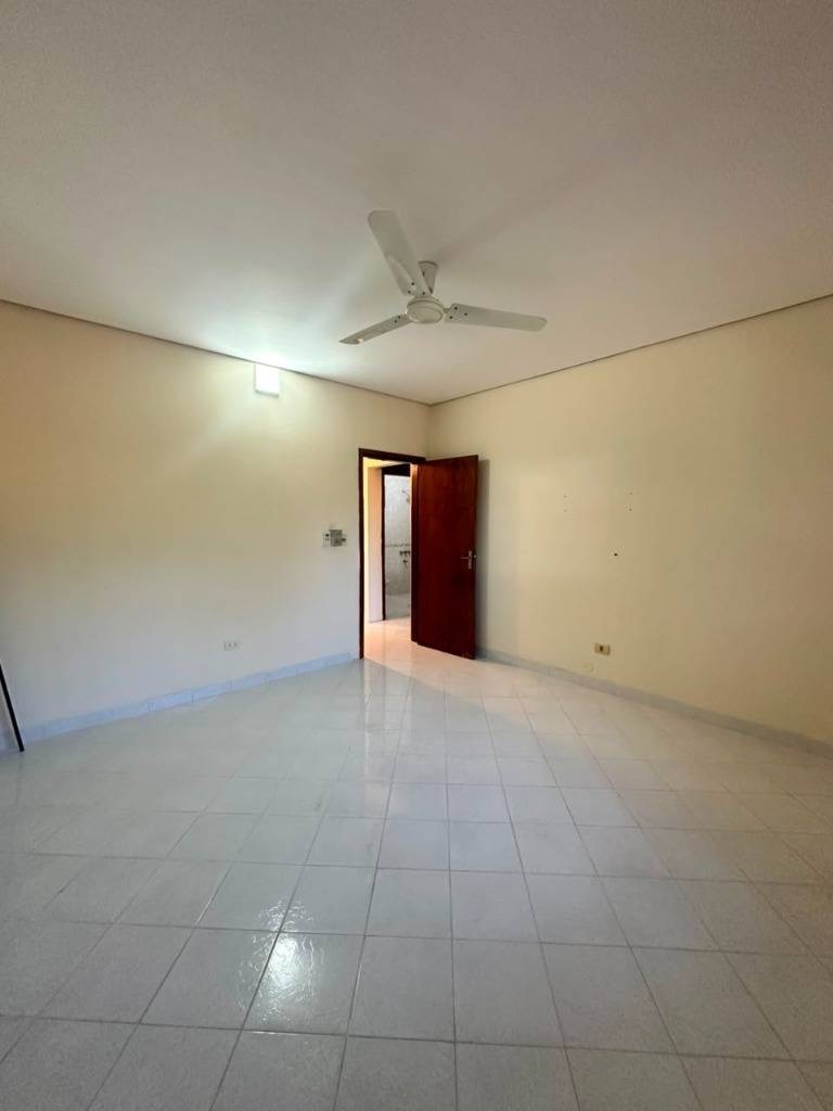 ALQUILO DÚPLEX EN ESQUINA EN BARRIO LAS GOLONDRINAS — foto 3