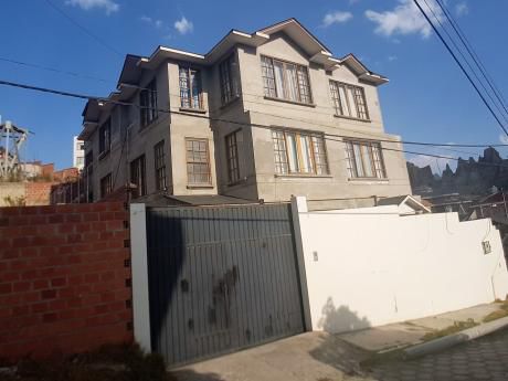 Casa En Venta Urb. Huacollo - Achumani - La Paz