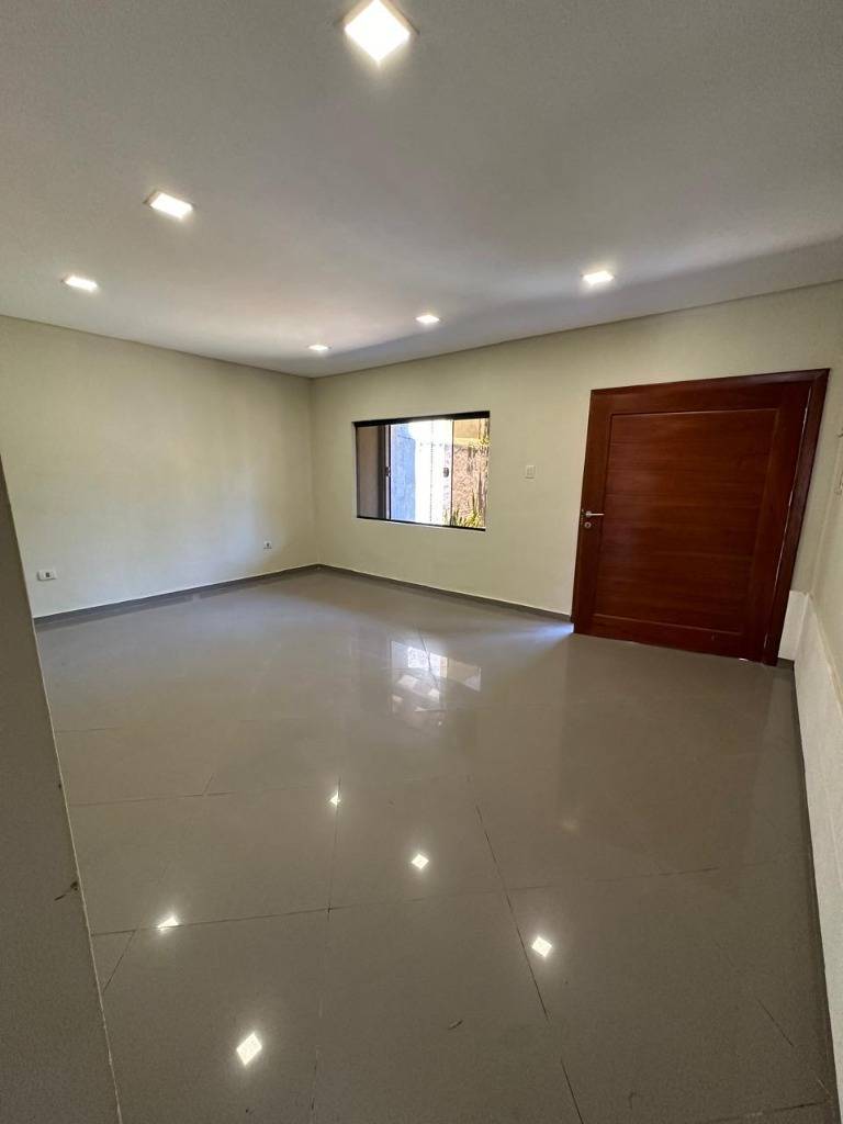 Casa en alquiler en Mburucuyá
