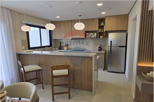 Casa-Venta-PY Central Lambaré  avenida del yacht — foto 3