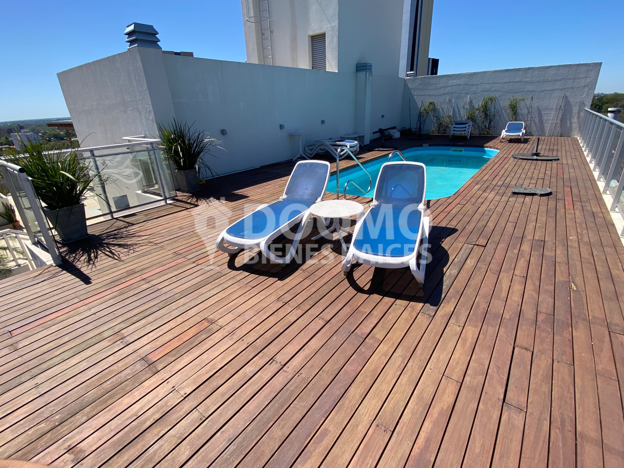VENTA DEPARTAMENTO RENTA ACTIVA UN DORMITORIO CON COCHERA ZONA SHOPPING SOL — foto 3