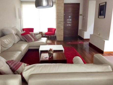Venta Casa 4 Dorm. Tres Cruces. Espectacular. Pte. Berro Y Br. Artigas