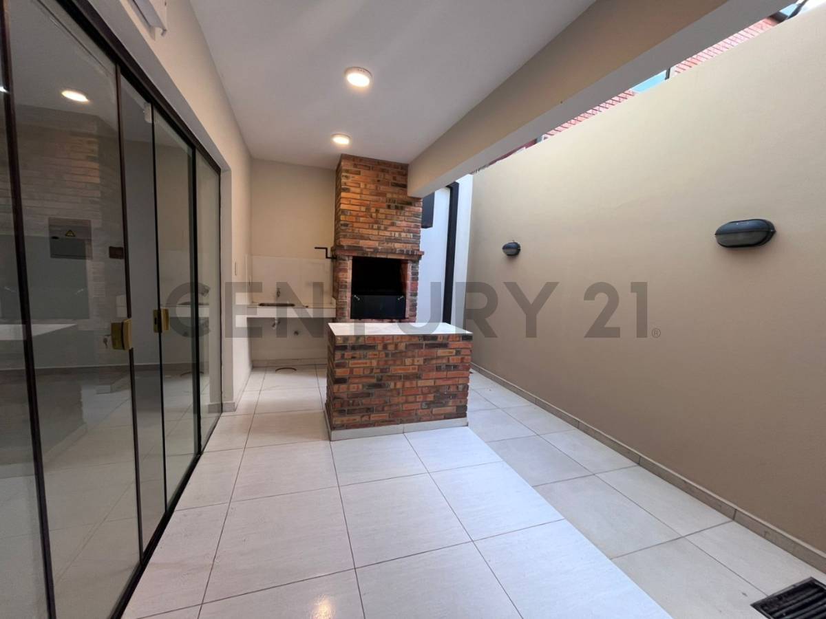 Alquiler de Casa Dúplex en Sta. María, Asunción — foto 2