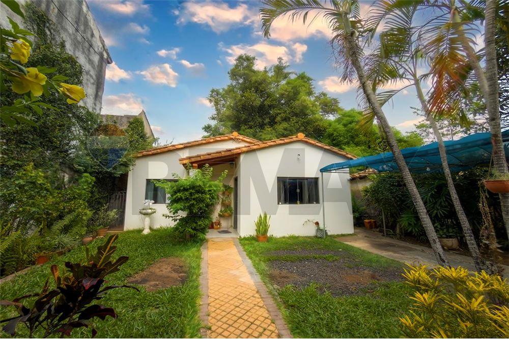 Casa - Venta - Barrio Jara, Asunción, Paraguay — foto 2