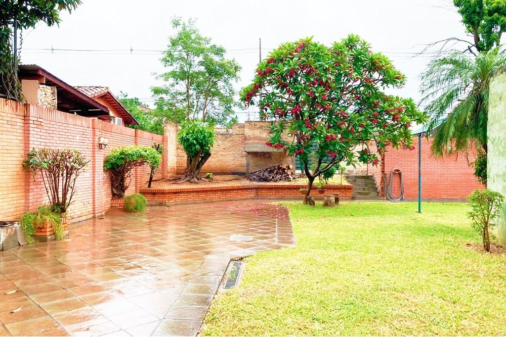 VENDO TERRENO DE 500 M² EN Bo. KENNEDY-LAMBARÉ — foto 2