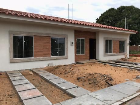 Casas En Preventa Urb/ Cerrada Carretera Cotoca
