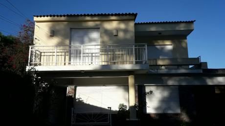 Excelente Casa, Gran Ubicación.