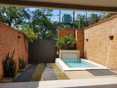 Alquilo Casa Con Piscina En Condominio