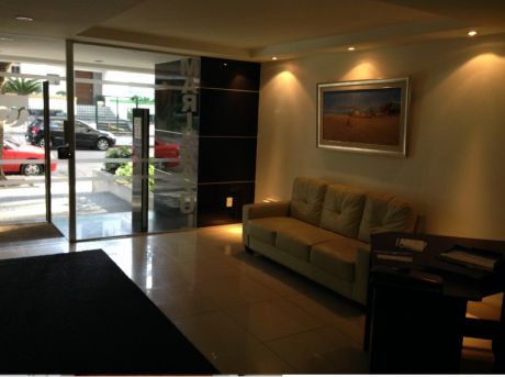 Espectacular Monoambiente,edificio Con Todos Los Servicios. Consulte!