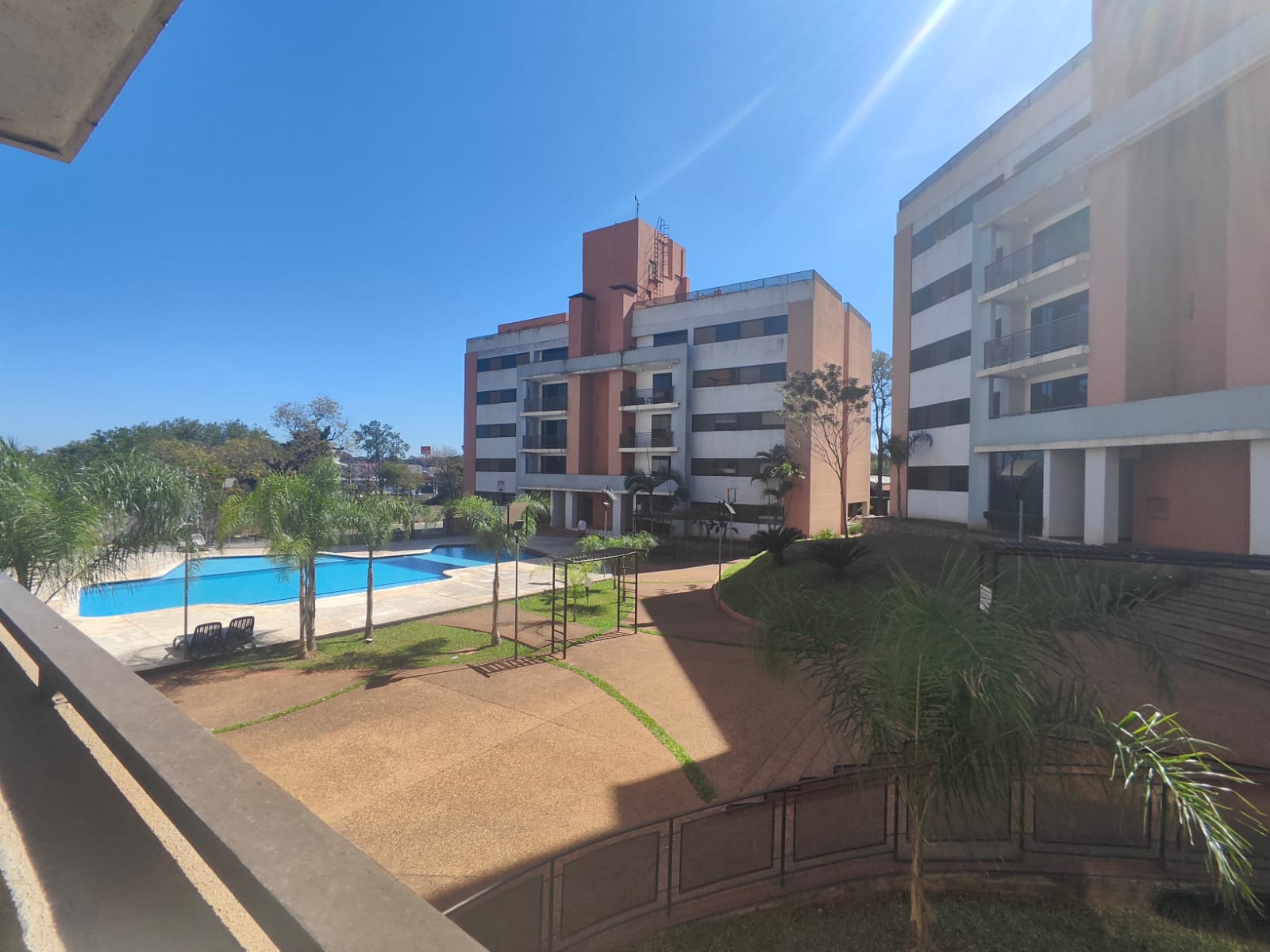 Alquilo departamento en parque Pinar - Ñemby — foto 3
