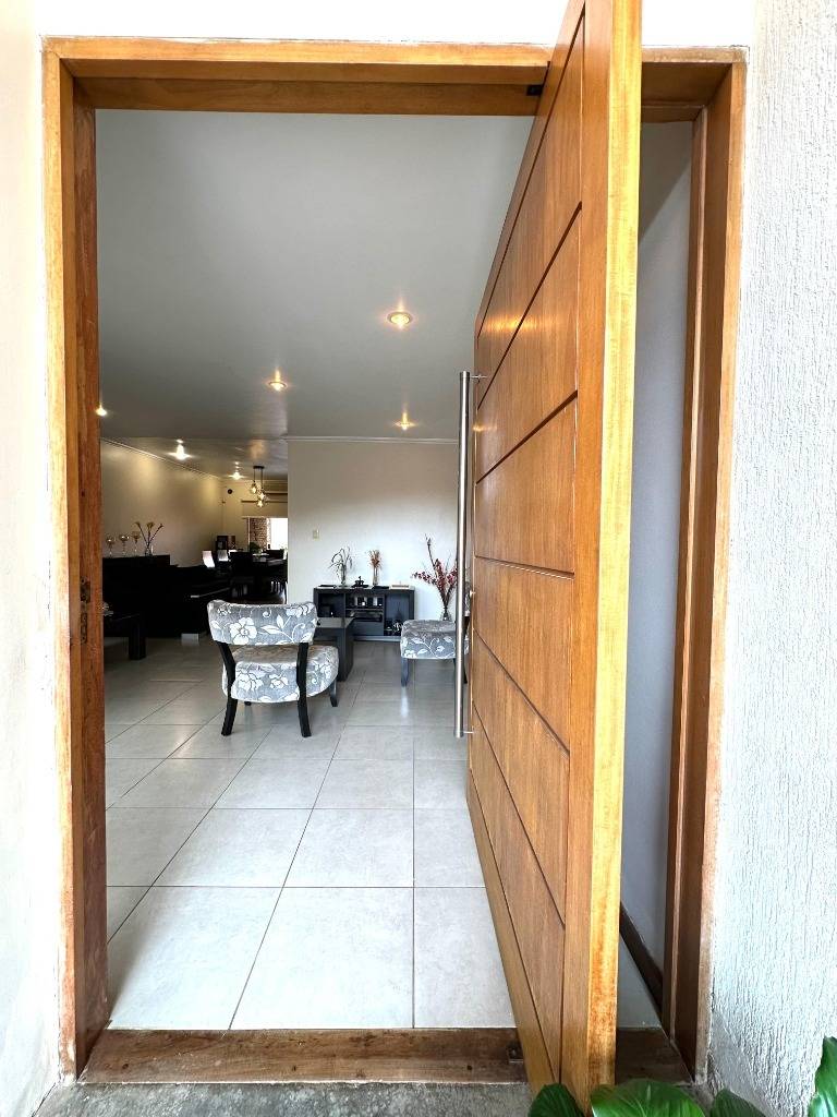 ¡Dúplex en Venta en Las Lomas – Zona Casa Rica! — foto 2