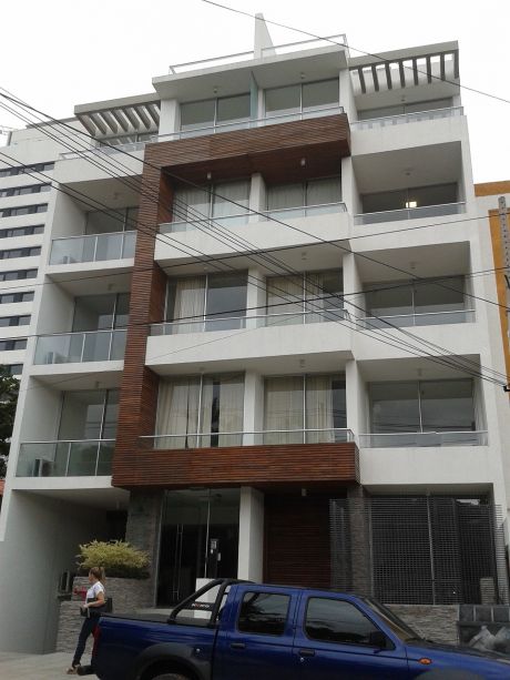 ¡¡¡ Vendo Ultima Unidad Departamento A Estrenar En El Edificio Manantiales !!!