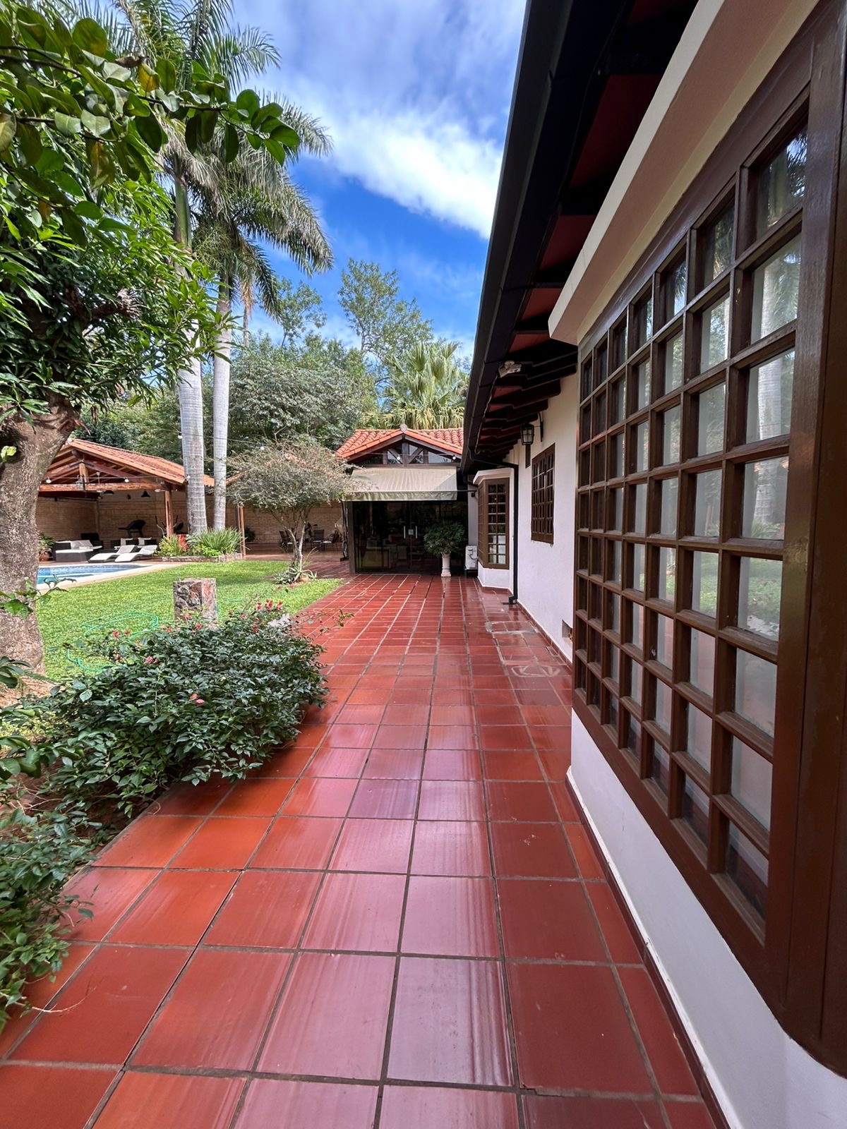 Alquilo casa en Mariano Roque Alonso — foto 2