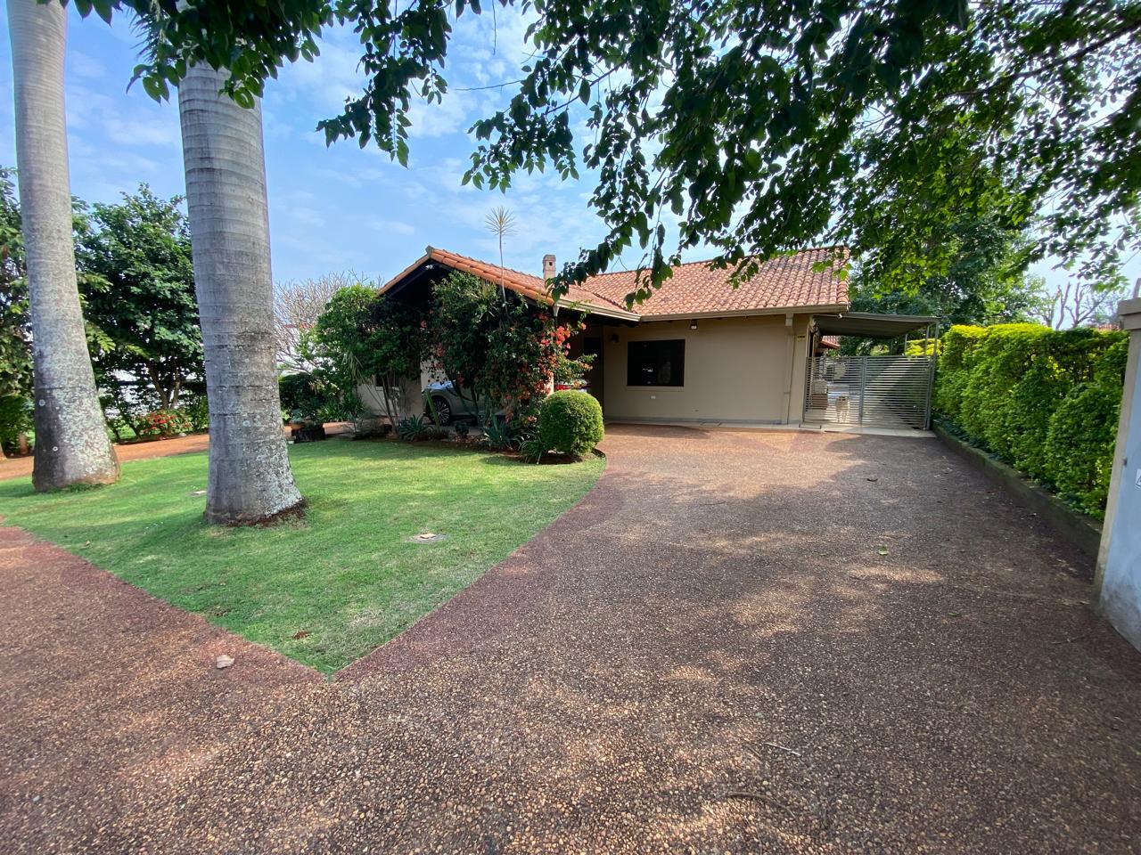 VENDO CASA EN EL PARANÁ COUNTRY CLUB — foto 2