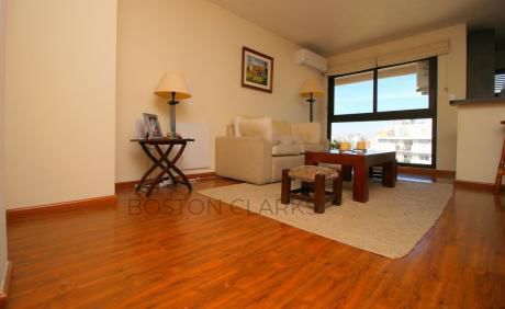 Apartamento En Venta: 2 Dormitorios, 1 Baño, 1 Garage En Zona Parque Rodó