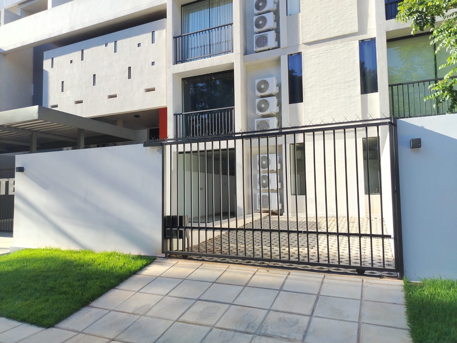 Departamento en alquiler en Luque — foto 2