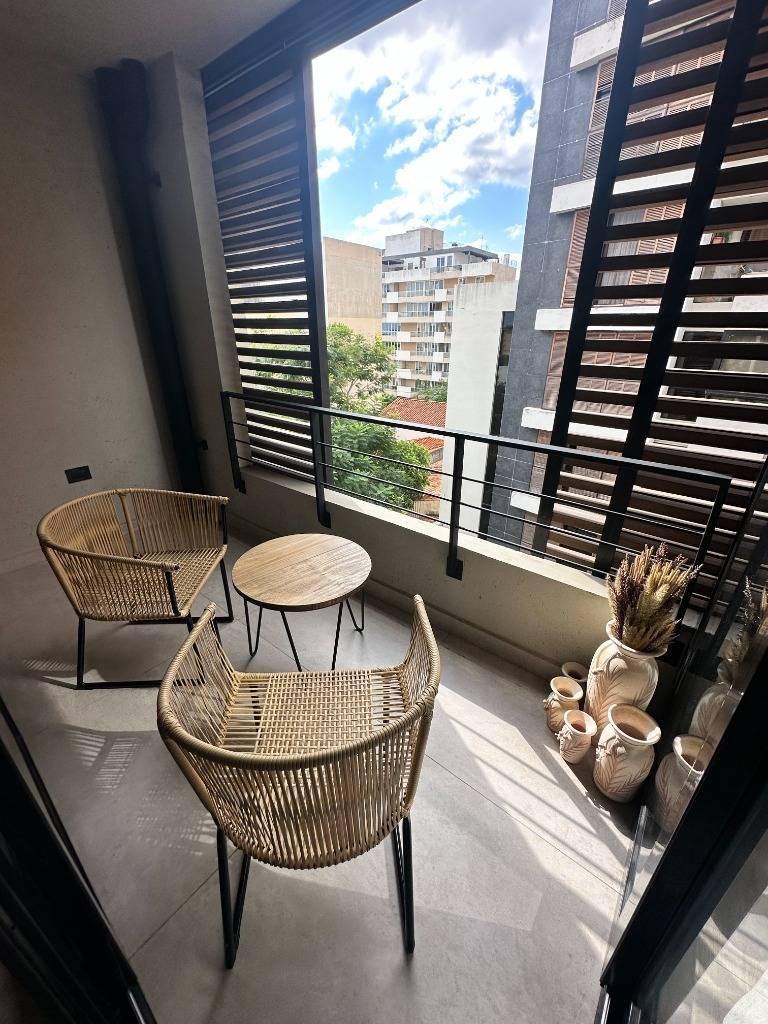 ALQUILO DEPARTAMENTO AMOBLADO EN LAS MERCEDES — foto 3