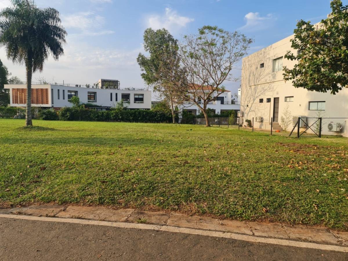 EN VENTA HERMOSO TERRENO EN AQUA VILLAGE SAN BERNARDINO — foto 2