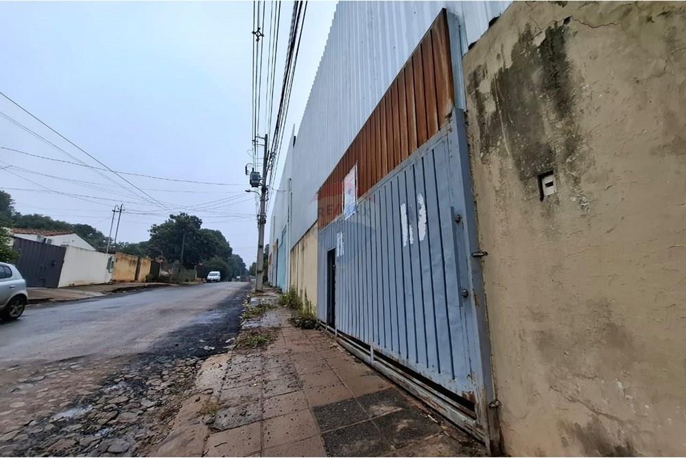 ALQUILO DEPOSITO EN SAN LORENZO BARCEQUILLO — foto 2