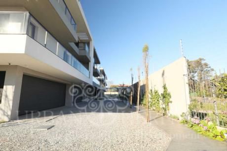 Luxury Furnished 3 Bdrm Apt 102 Carrasco With Concierge Service