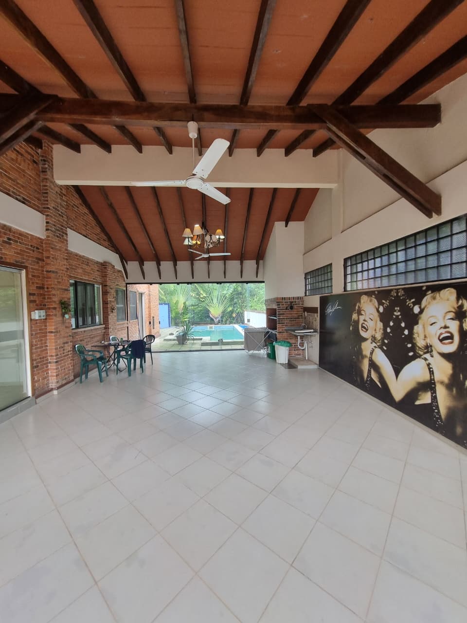 VENDO residencia en San Bernardino zona Hotel Los Alpes ???? — foto 3