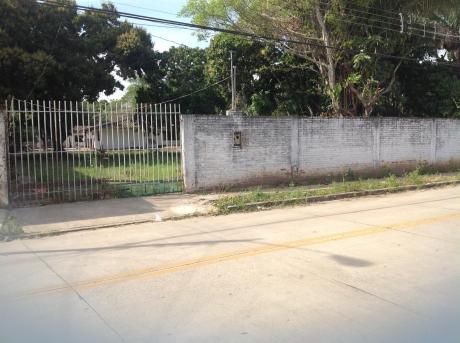 Lote De Terreno En Zona El Remanso