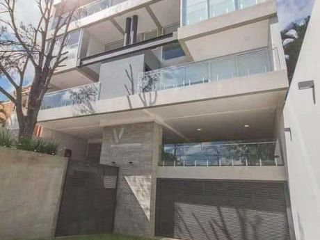 Vendo Lujoso Departamento Tipo Duplex. Edificio Ventumi Park