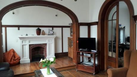 Gran Casa Con Fondo De 400m2. Exclusivamente Al 094818066 Y 099757437