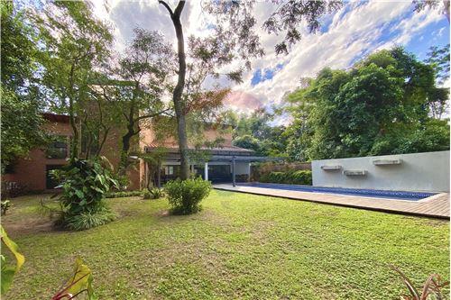 CASA VENTA SAN BERNARDINO ZONA IPS SANBER — foto 2