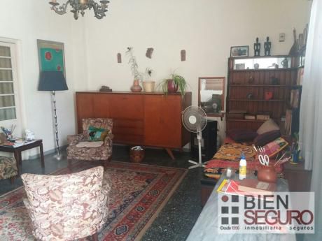 Casa, Galpón Y Local Comercial En Pu En Venta En Colón