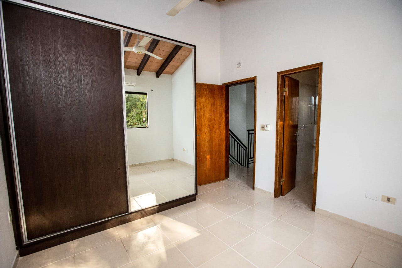 *VENDO DÚPLEX EN CONDOMINIO ECONATURA 5 - LAMBARÉ.* 12593 — foto 3