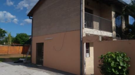 Alquilo Casa De 2 Dormitorios En Lambare Zona Hipermercado El Pueblo