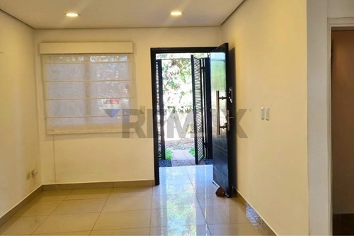ALQUILER DE DUPLEX - FERNANDO DE LA MORA Z. NORTE — foto 3